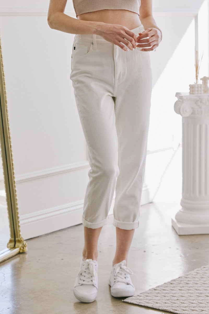 Irelia Ultra High Rise Mom Jeans