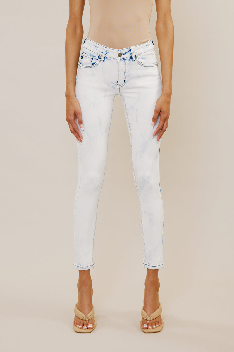 Ezra Mid Rise Super Skinny Jeans