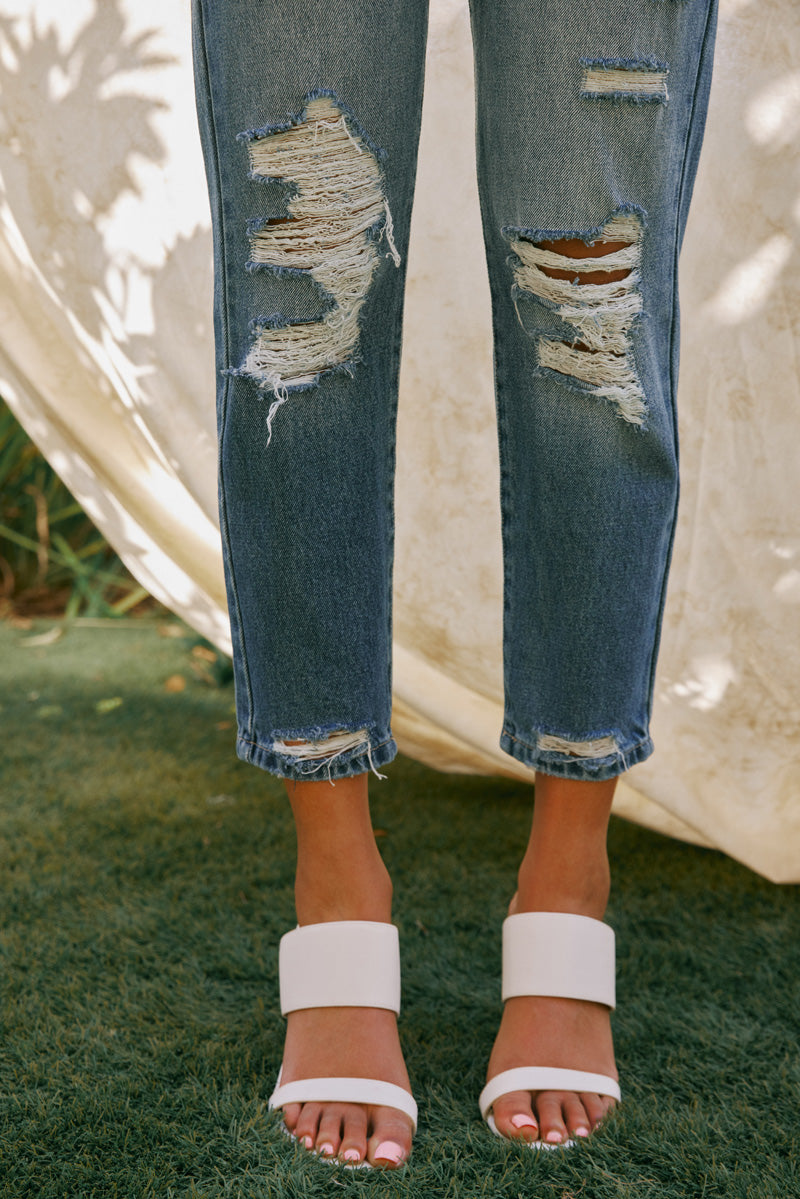 Kerrigan Ultra High Rise Mom Jeans