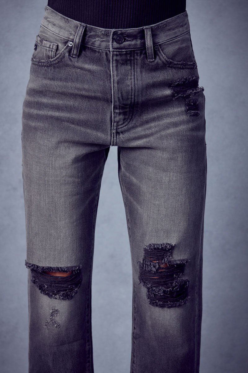 Hilana Ultra High Rise 90's Boyfriend Jeans