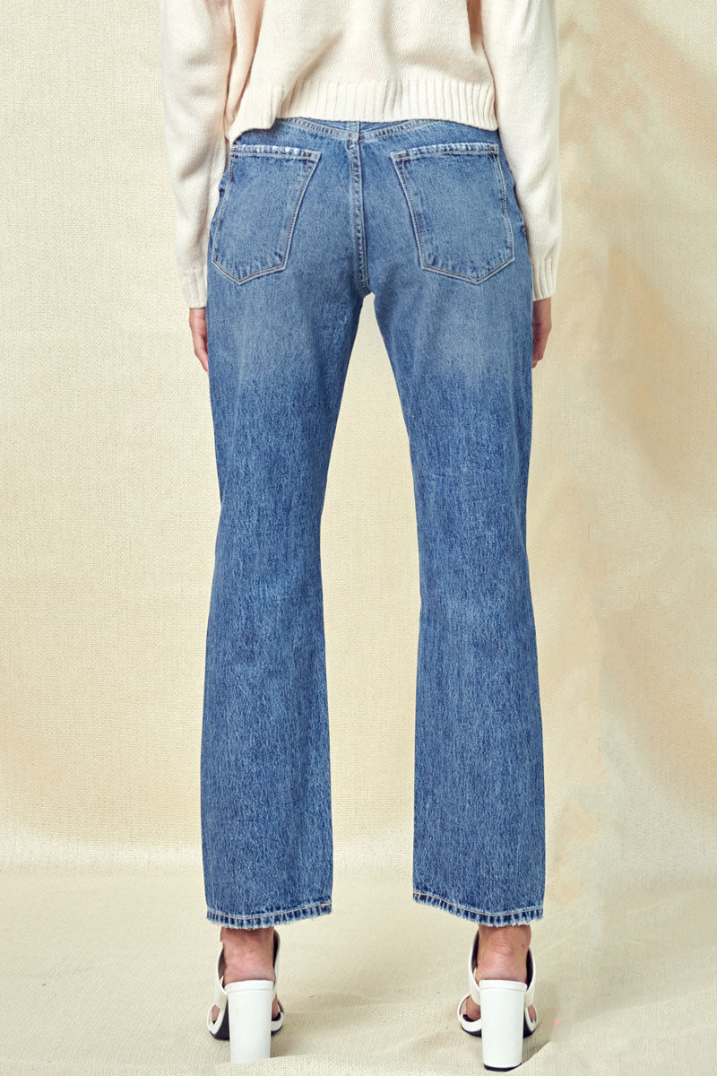 Hilana Ultra High Rise 90's Boyfriend Jeans