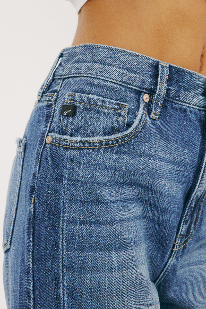 Medora 90's Straight Jeans