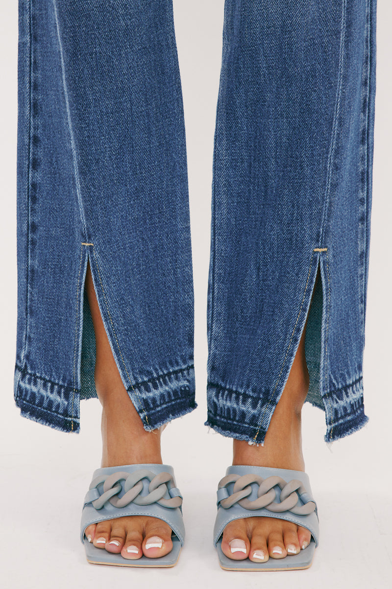 Medora 90's Straight Jeans