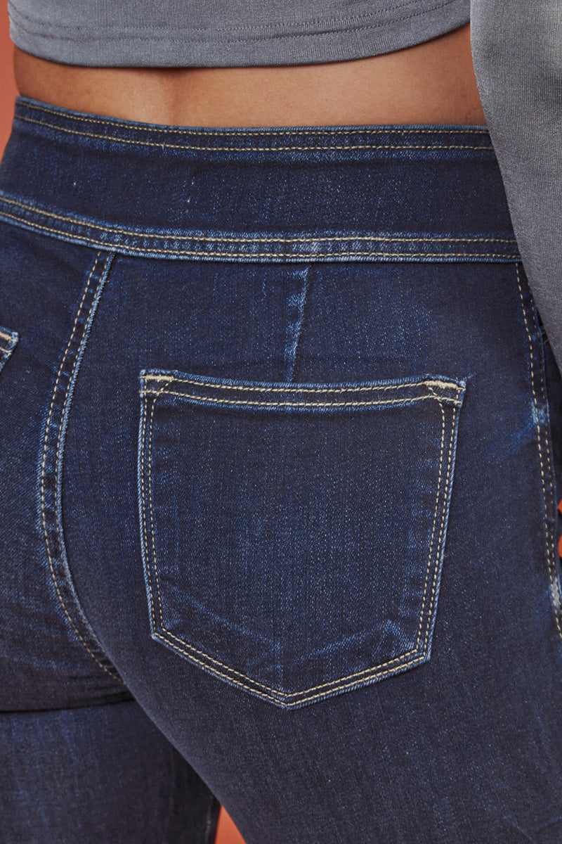 Seren High Rise Exposed Button Bootcut Jeans