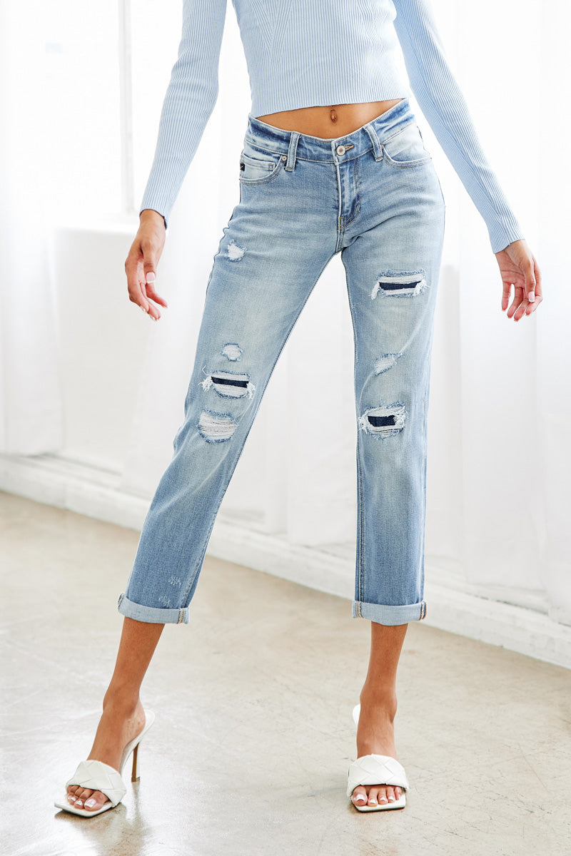 Luxanna Mid Rise Slim Boyfriend Jeans