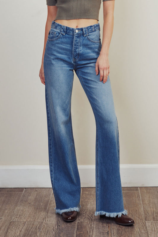 Charlotte Ultra High Rise 90's Flare Jeans